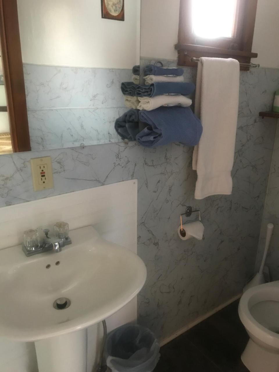 קאסטר Chalet Motel מראה חיצוני תמונה